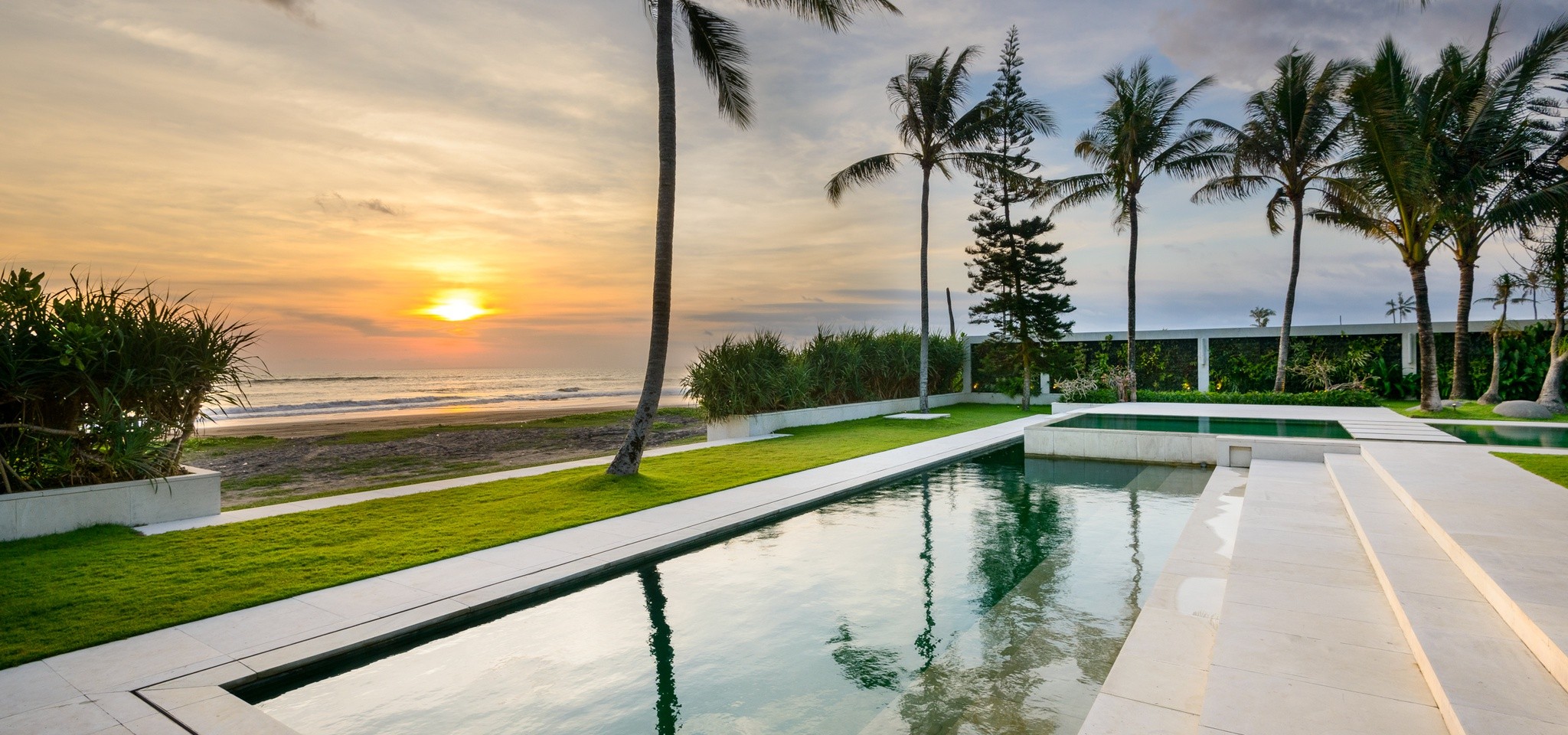 VillaVedas Sunset3 – Villa Vedas – Bali – Indonesia