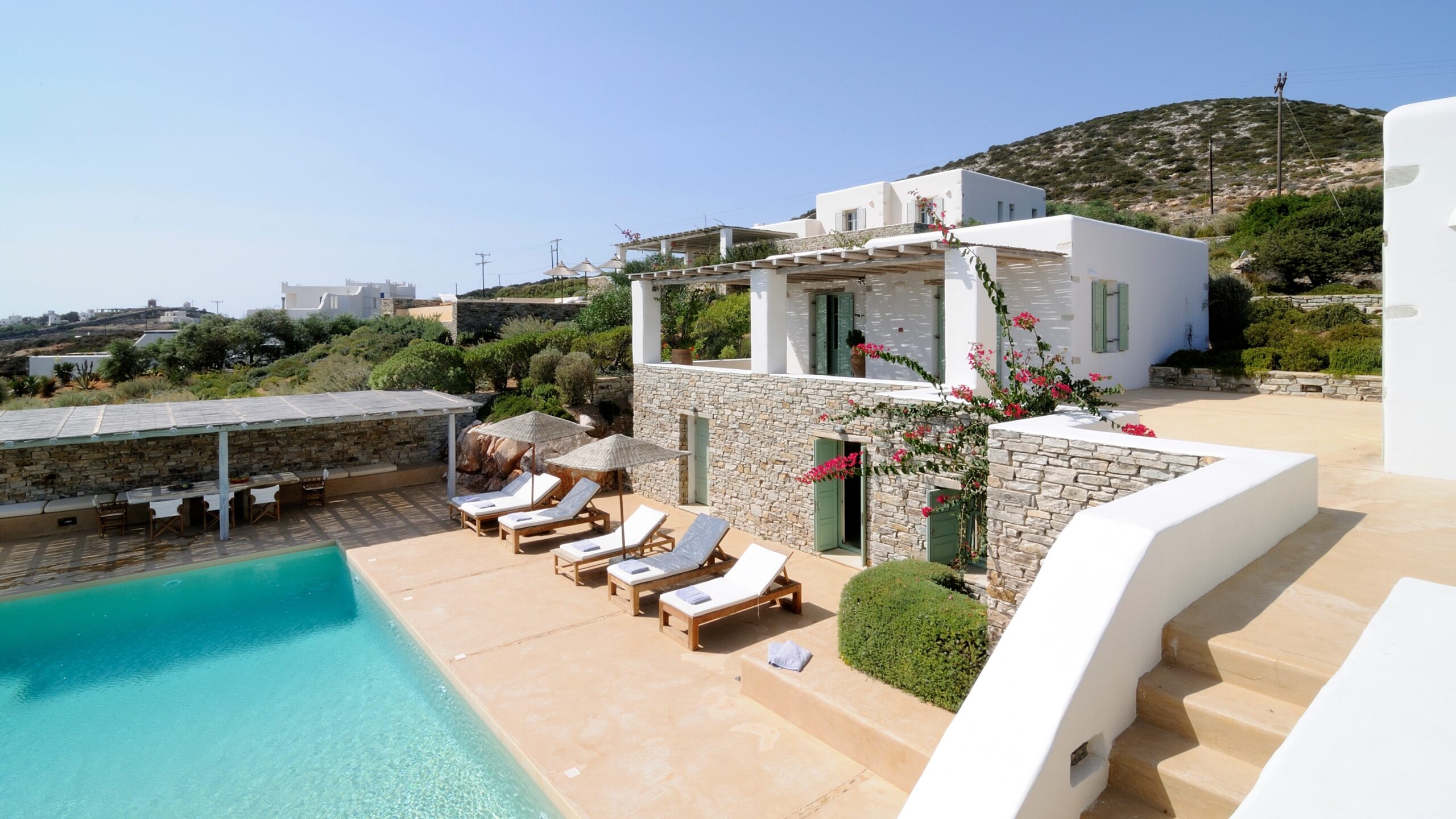 antiparos-luxury-villa-van-ross-ii-the-greek-villas-02