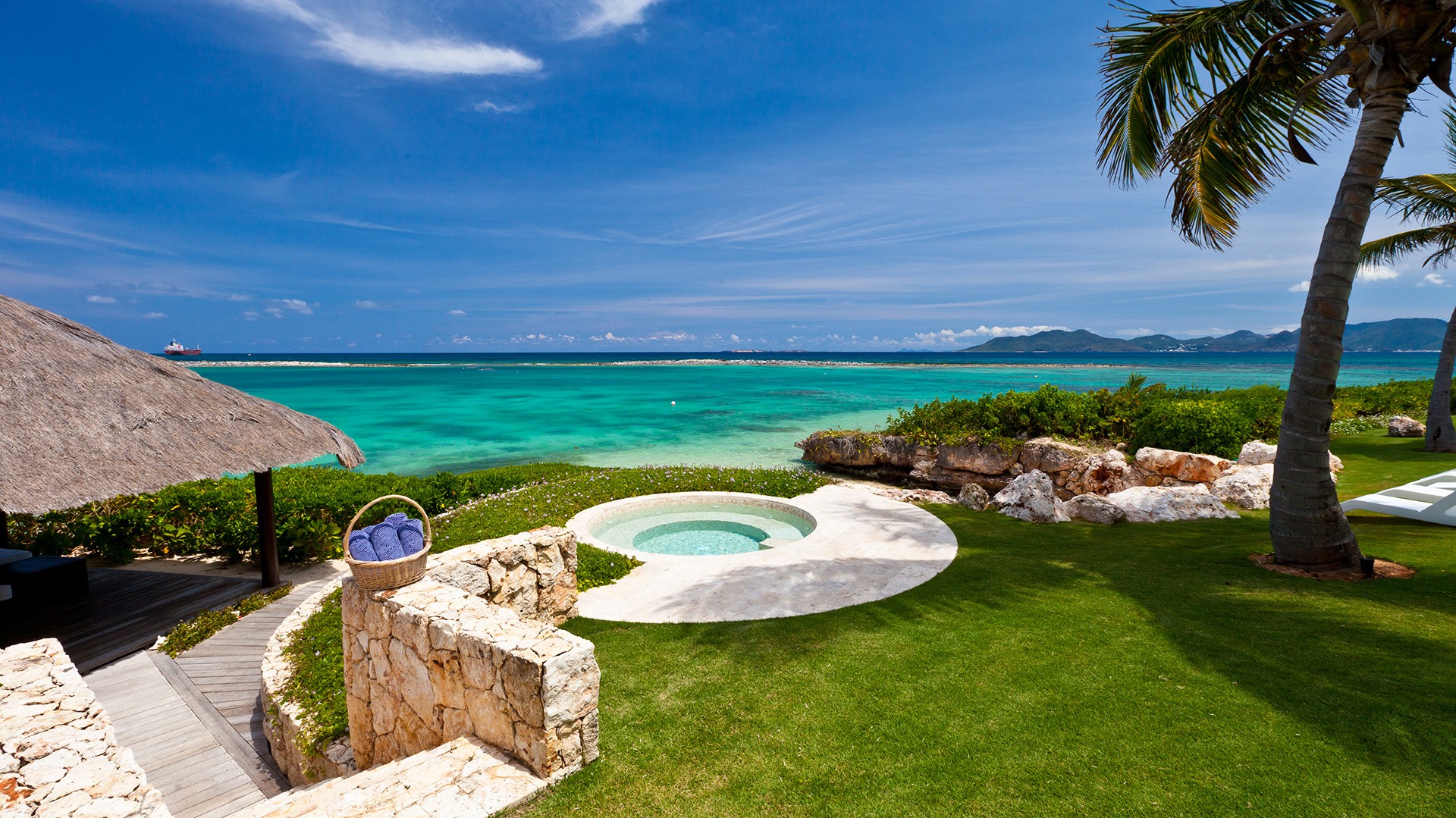 LeBleu-Villa-Anguilla-Rental-Caribbean-hot-tub