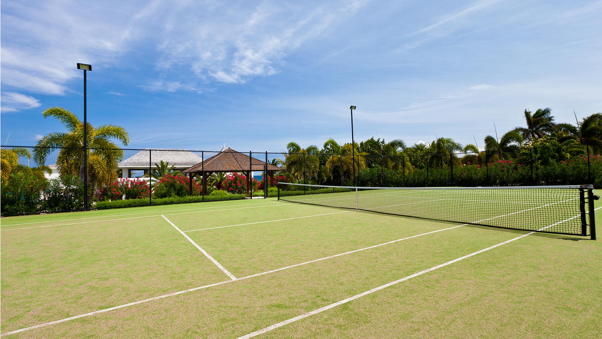 LeBleu-Villa-Anguilla-Rental-Tennis_court
