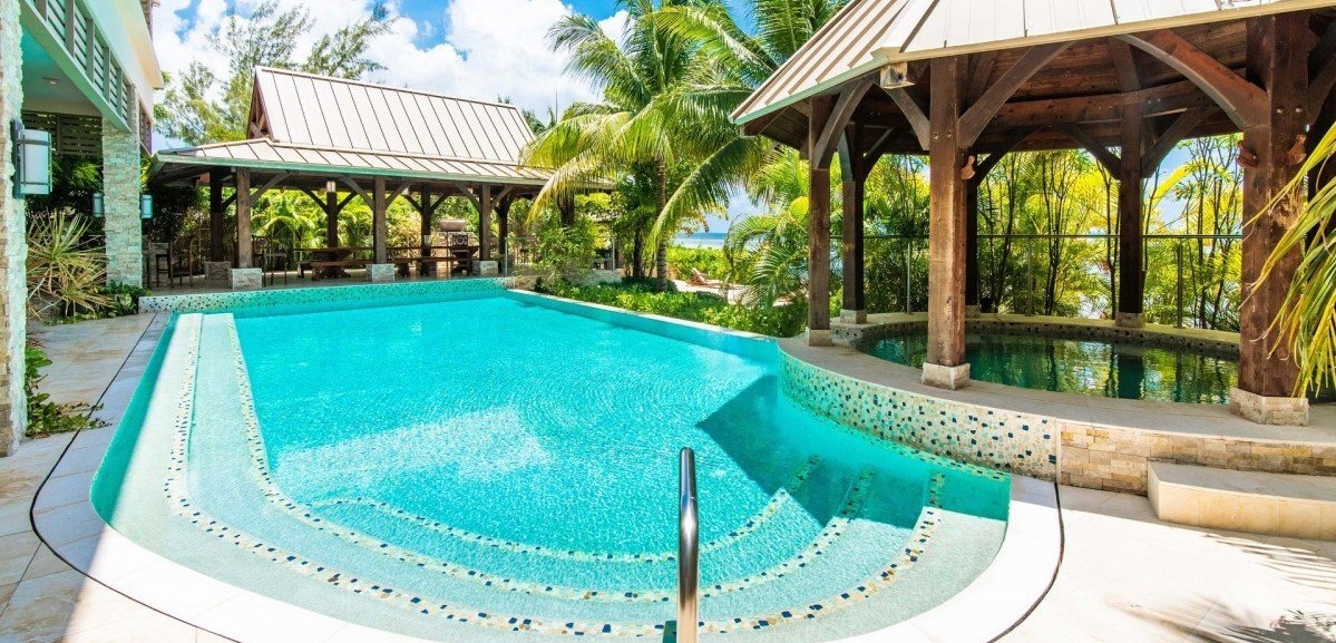 cayman-islands-villa-paradis-sur-mer-2020-037