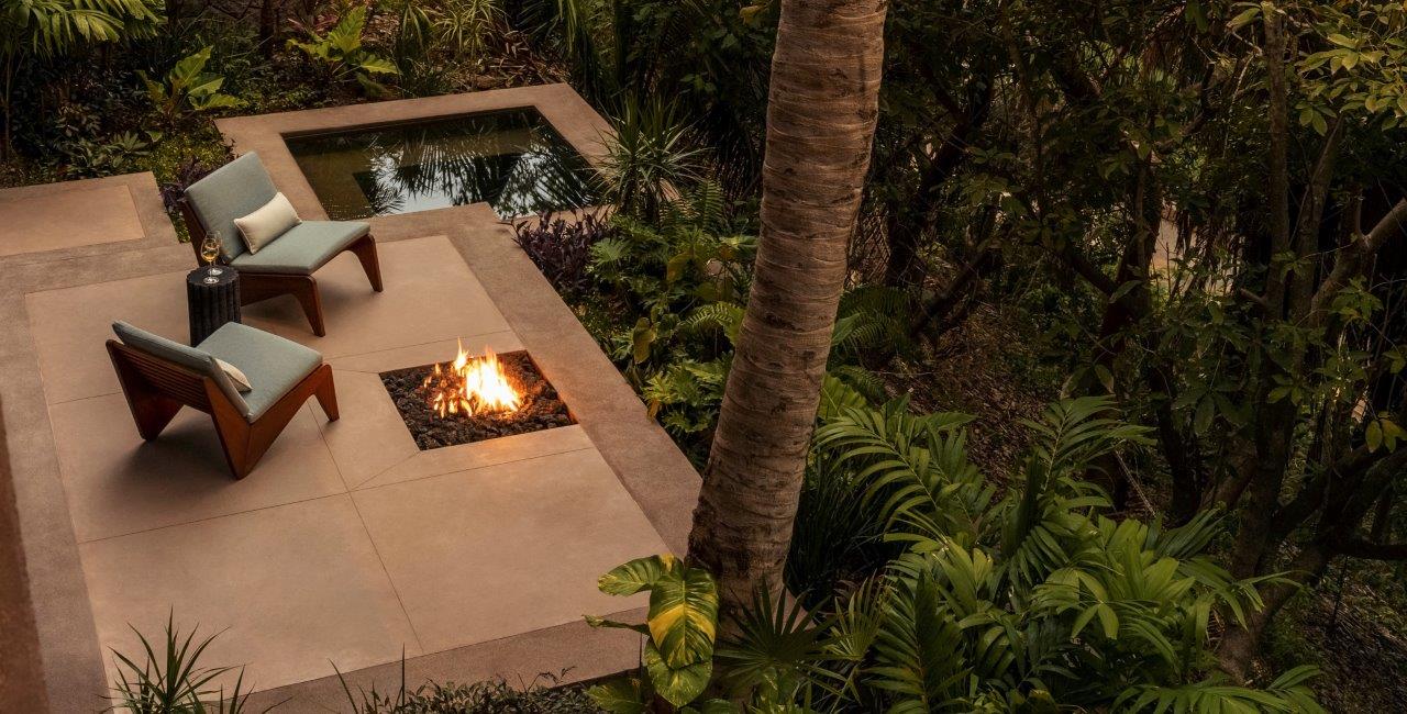 One&Only_Mandarina_Accomm_VillaOne_KingBedroom_Jucuzzi_Firepit_View_1141-HDR_MASTER