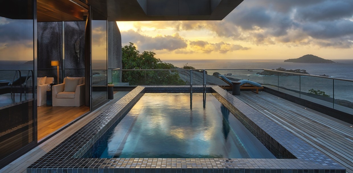Four-Bedroom_Residence_Master_Pool_evening_[7849-LARGE]