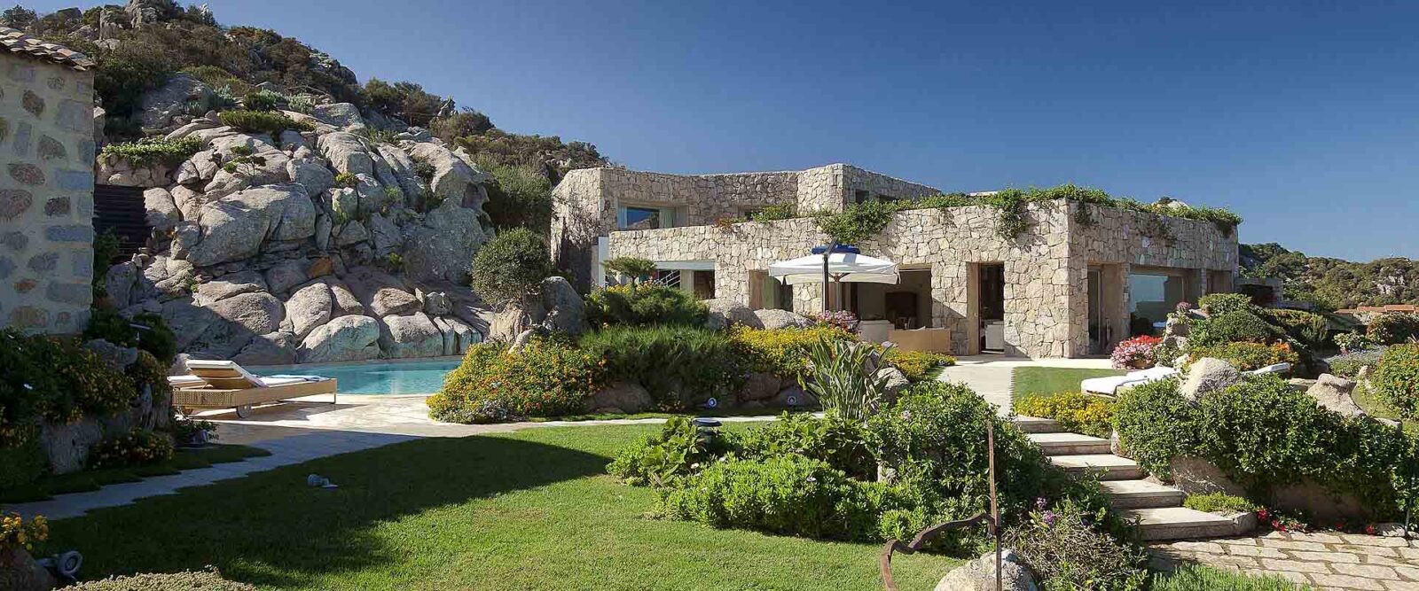 Luxury-Villa-Portocervo-Sardinia-Italy-rent-sale-1
