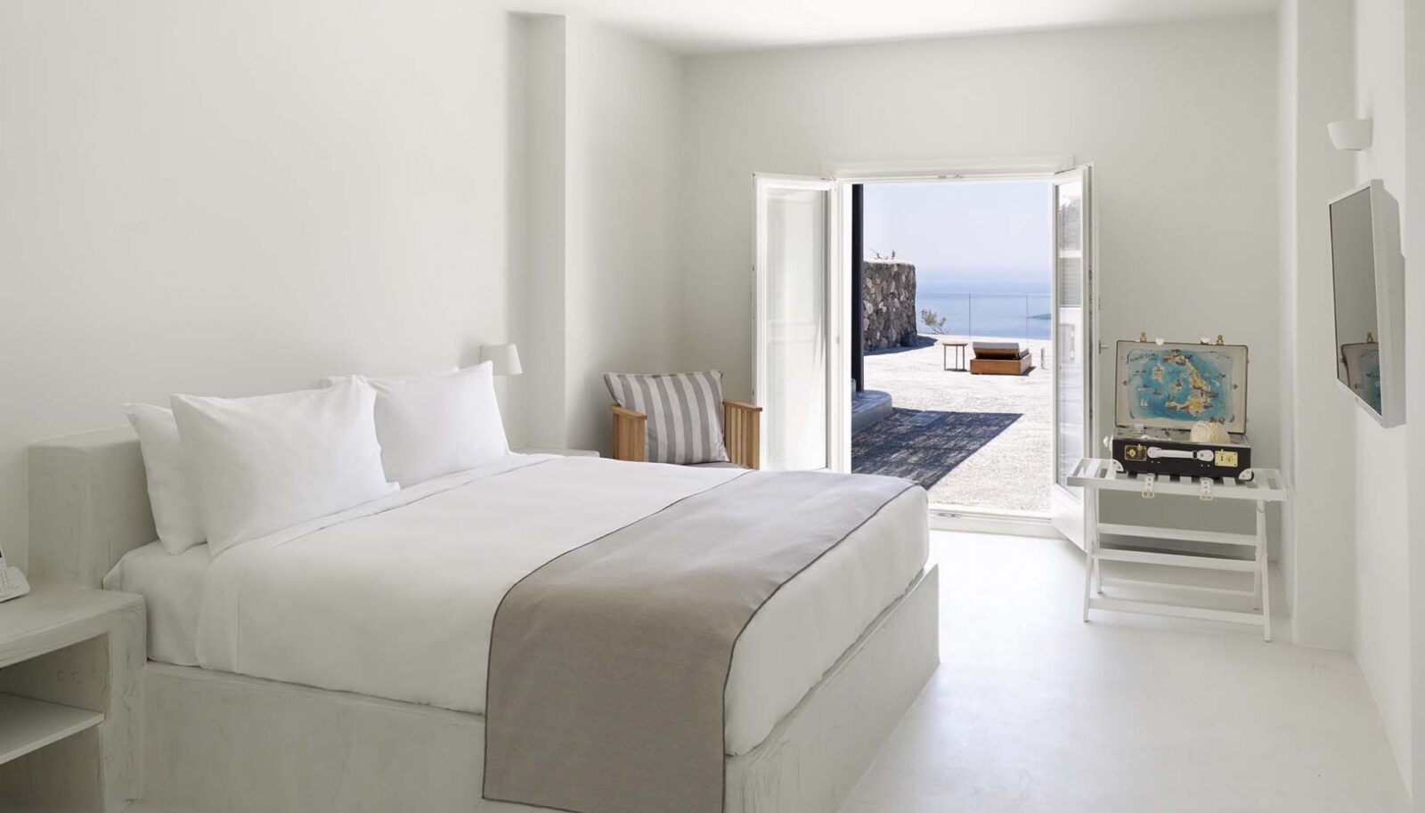 Luxury_Santorini_Villas_Nafsika_Estate_119-25752-1920-1080-90-c